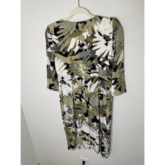 Nwot London Times 3/4 Sleeve Faux Body con Wrap Dress size 8 - Picture 6 of 7